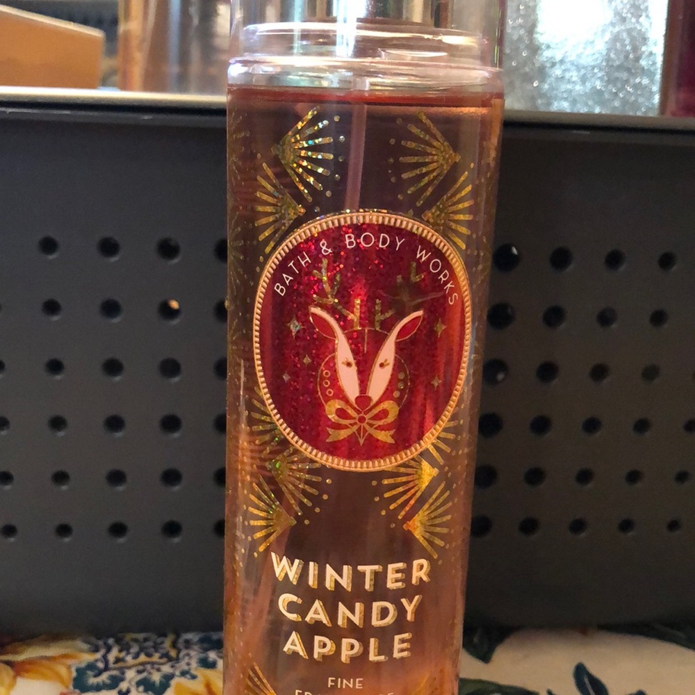 B&BW Winter Candy Apple
